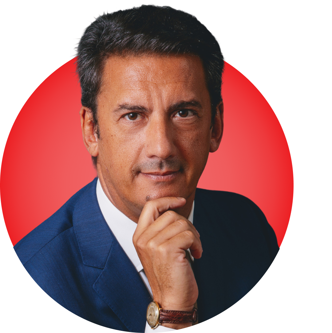 A corporate headshot of Davide D’Acunto, a fund selector at UniCredit.